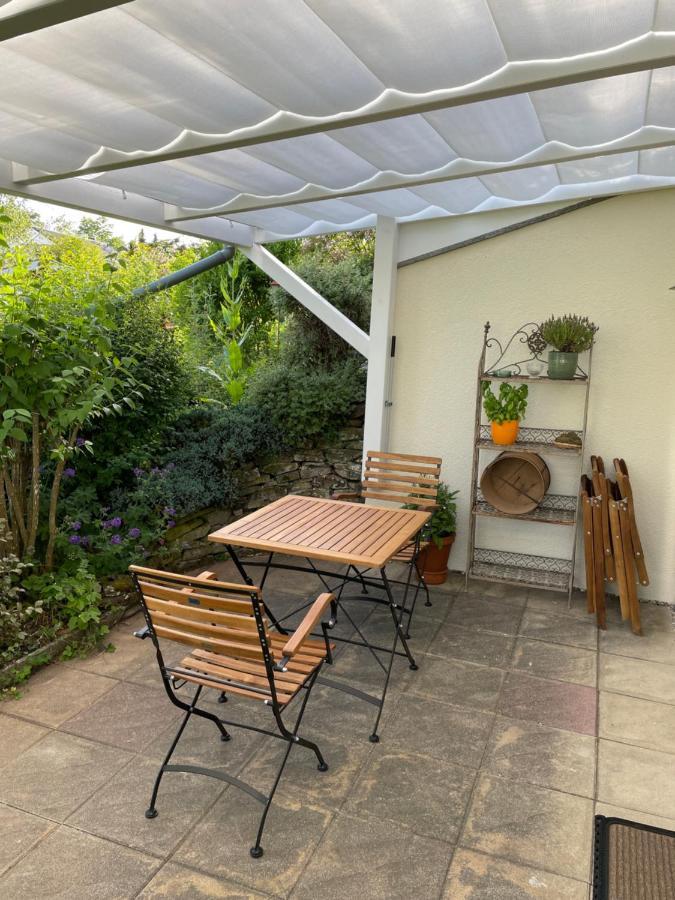 Schoene Und Helle Ferienwohnung In Pfaffenweiler วิลลิงเงน-ชเวนนิงเงน ภายนอก รูปภาพ